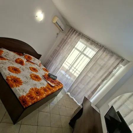 Guest house Njoy By The Sea 3*